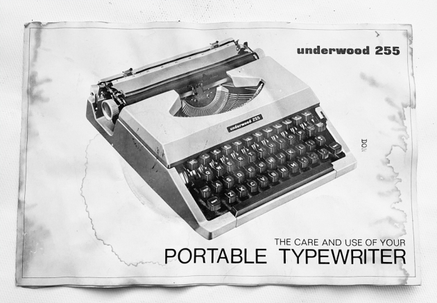 Underwood "255" manual  cover...