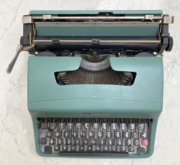 Olivetti "Lettera 32" from the top...