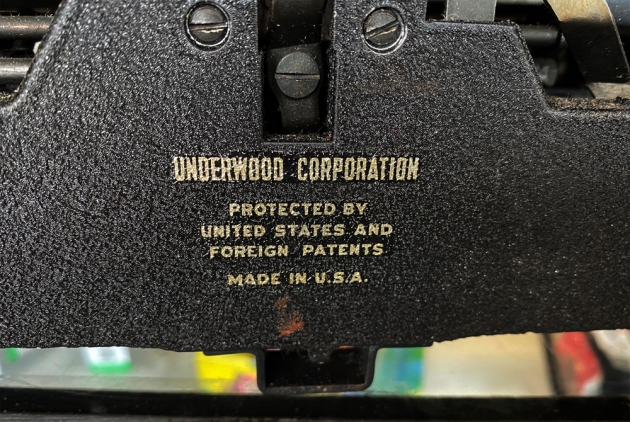 Underwood "Noiseless 77" from the maker logo on the back...
