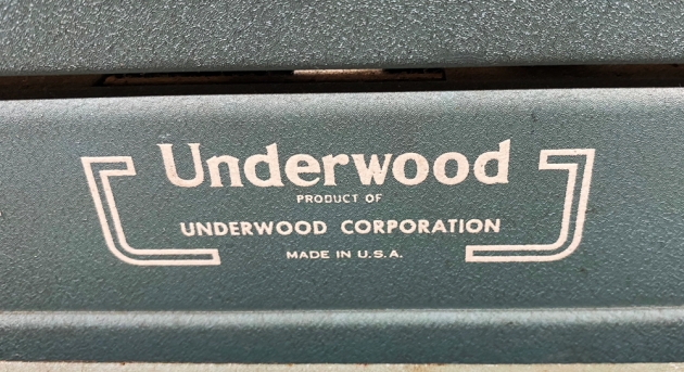 Underwood "Jewell" from the maker logo on the back...