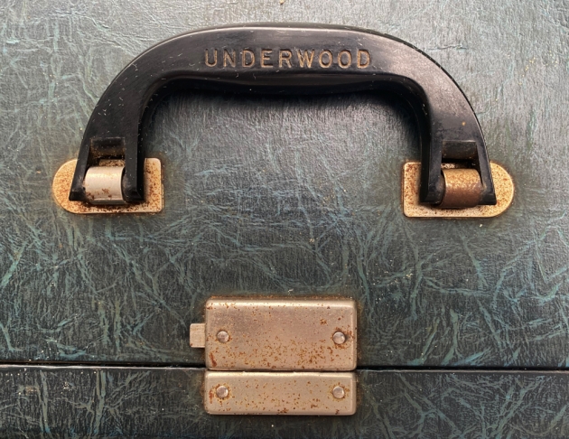 Underwood "Leader" from the travel case...(detail)