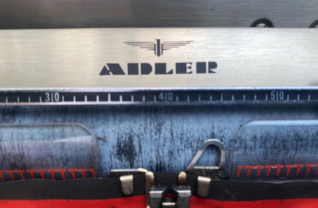 Adler "Tippa S" from the maker logo on the top...