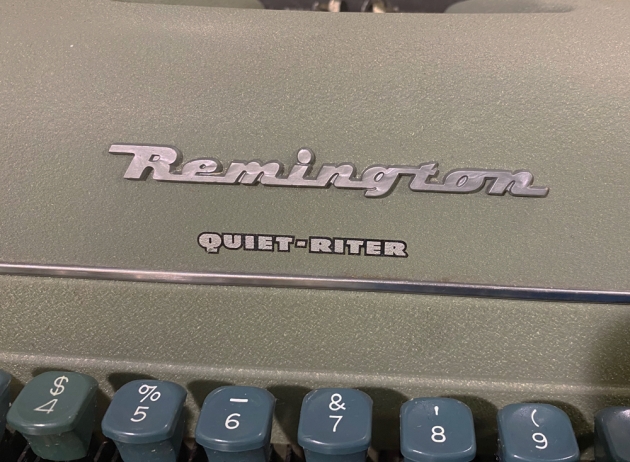 Remington "Quiet-Riter" from the maker logo on the front...