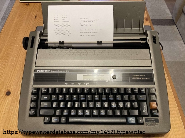 This typewriter is designed to fit even A3 size papers.