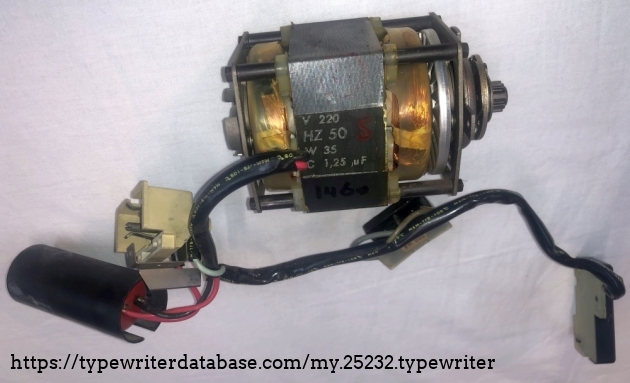 To make cleaning easy, the electric parts were taken out of the machine. No soldering required.