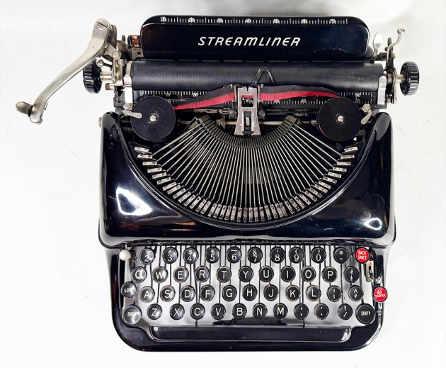Remington "Streamliner" from the top... Remington "Streamliner" from the top...