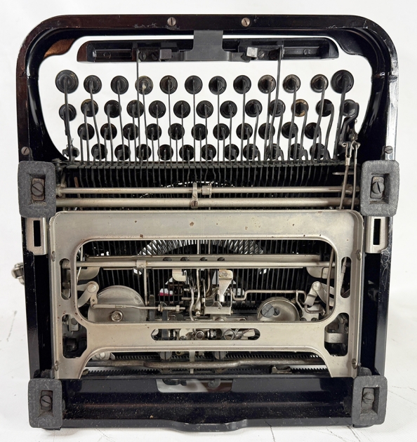 Remington "Streamliner" from the bottom... Remington "Streamliner" from the bottom...