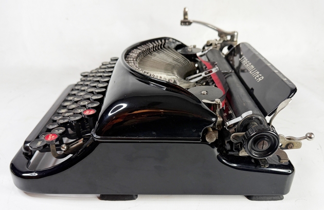 Remington "Streamliner" from the right side... Remington "Streamliner" from the right side...