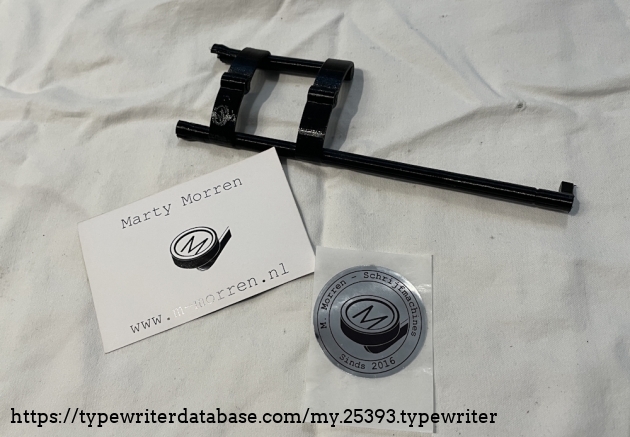 A 3D-printed reproduction of a Royal portable ball bearing feeder tool A 3D-printed reproduction of a Royal portable ball bearing feeder tool