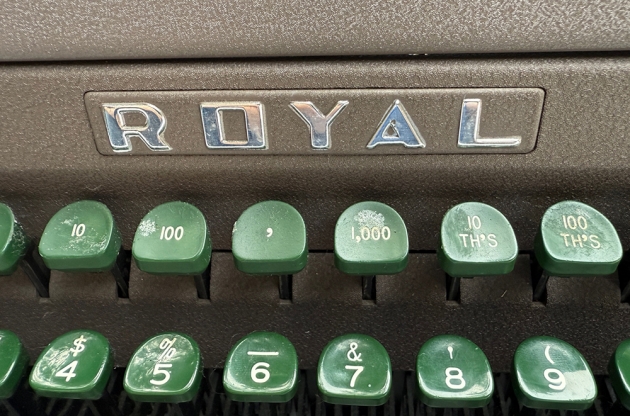 Royal "HH" from the maker badge on the front... Royal "HH" from the maker badge on the front...