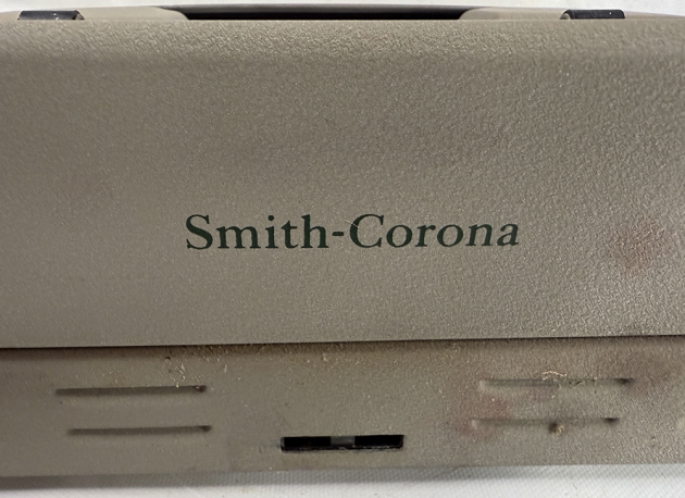 Smith Corona "Clipper" from the logo on the back...