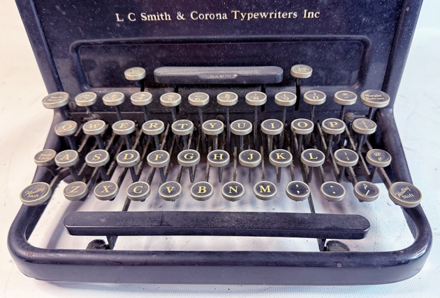L.C. Smith "8" from the keyboard... L.C. Smith "8" from the keyboard...