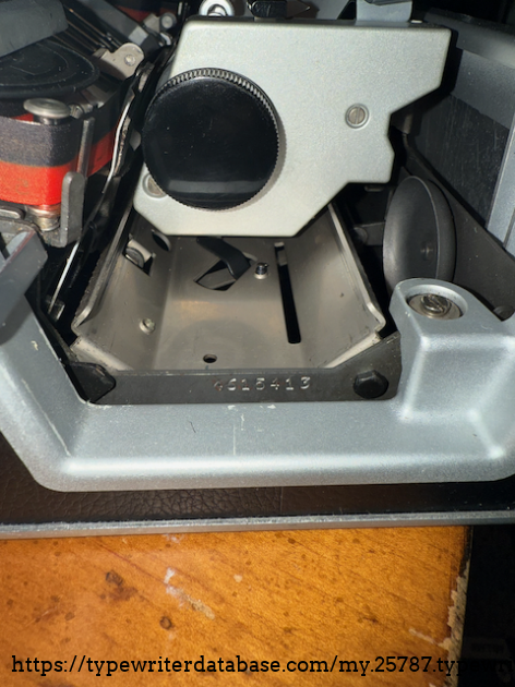 Side shot with serial number. Side shot with serial number.