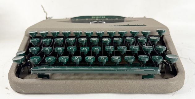 Smith Corona "Skyriter" from the front... Smith Corona "Skyriter" from the front...