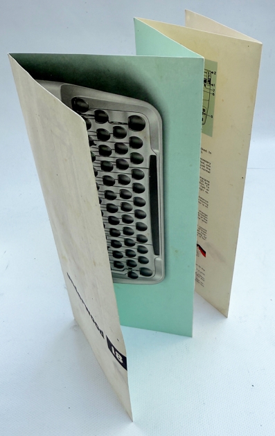 Underwood "18" manual... Underwood "18" manual...