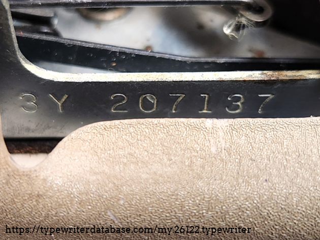 Serial No 3Y 207137, located on the frame on the right side, rear. Visible by moving the carriage to the left. Serial No 3Y 207137, located on the frame on the right side, rear. Visible by moving the carriage to the left.