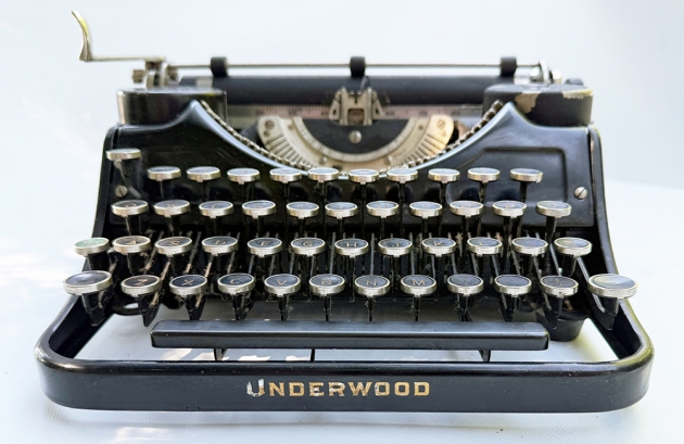 Underwood "Universal" from the front...