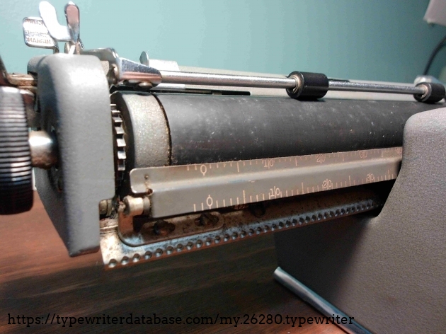 I love a lower platen scale on any typewriter.