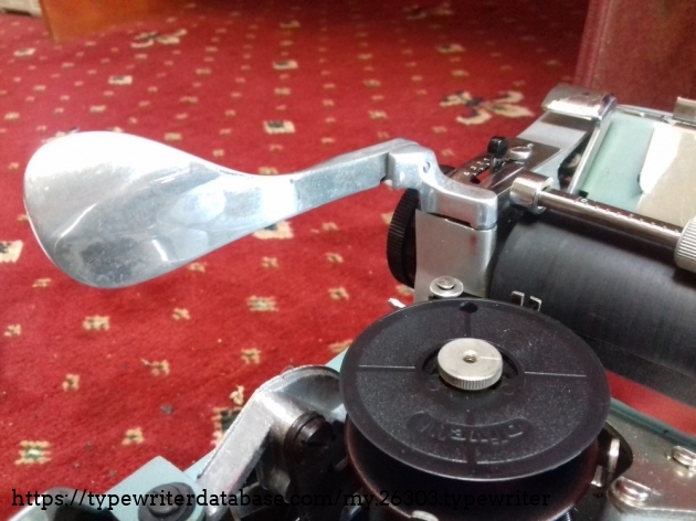 One cannot admire the ingenuity behind that folding carriage return lever One cannot admire the ingenuity behind that folding carriage return lever