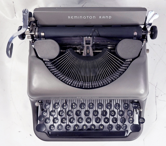 Remington "Deluxe Model 5" from the top... Remington "Deluxe Model 5" from the top...