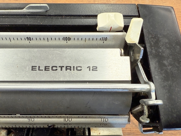 Sears "Electric 12" from the model logo on the top...