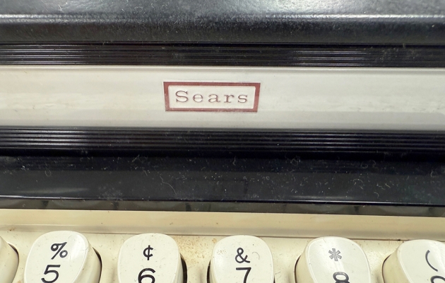 Sears "Electric 12" from the maker logo on the front...