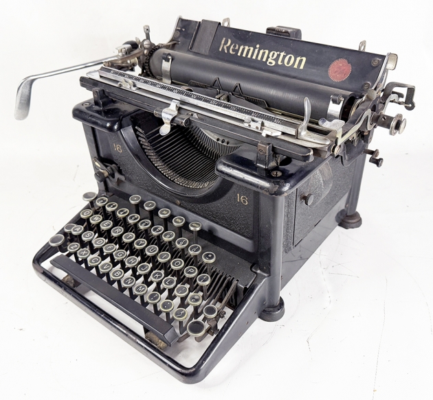 Remington "Standard No 16" from the right side, 3/4 view...