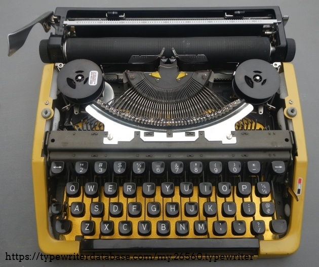 The rubber bits -- the platen, the grommets, the feet -- are feeling their age, but have some life in them yet.