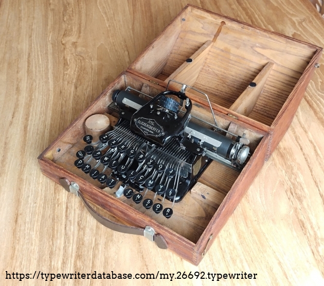 In its transport case In its transport case