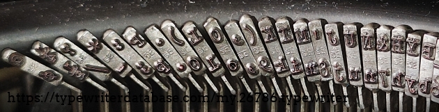 Type slugs, right set, showing "T|S E" foundry marks.