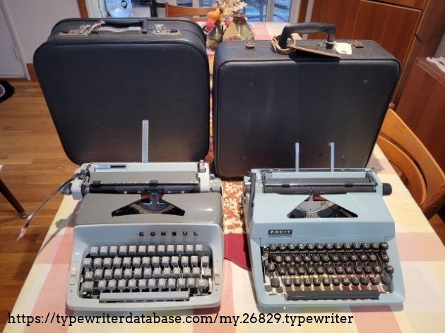 The Consul 212 (1968) and Facit TP2 (1967) seem like cousins, with their smooth typing feel, boxy but appealing exteriors, and black leatherette cases.
