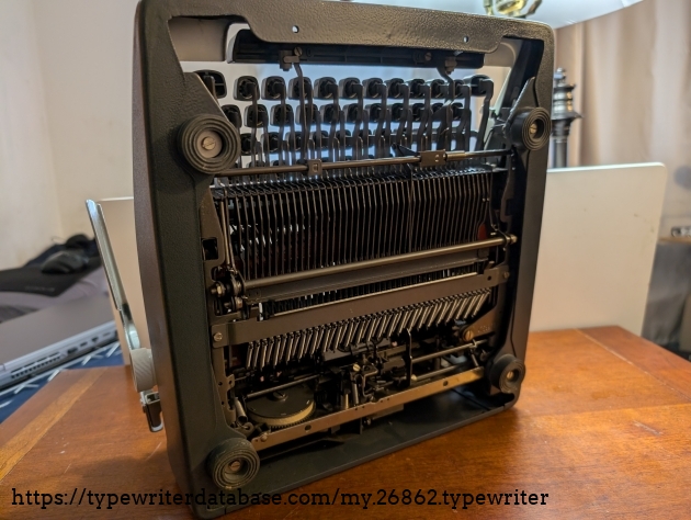 I like the red paint they used on the underneath area there