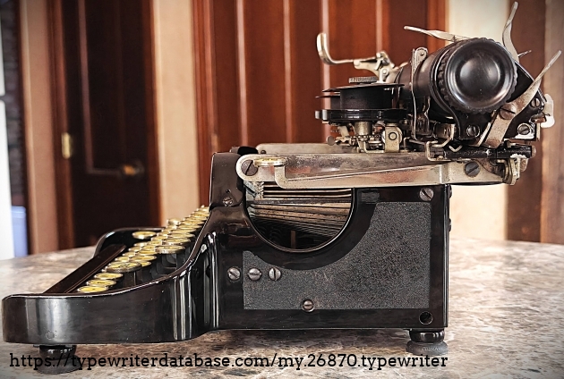 Right broadside view.