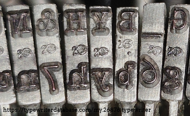 Type slug detail, center set of keys.