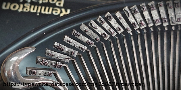 Type slug detail, right end of basket.