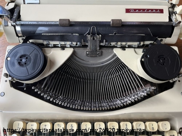 Detail: Ribbon cover removed