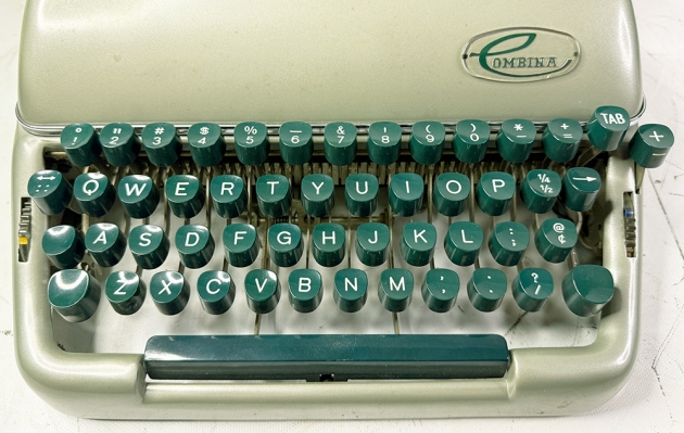 Groma "Combina" from the keyboard...