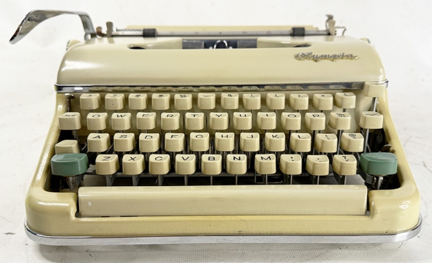 Olympia "SM5" from the front...