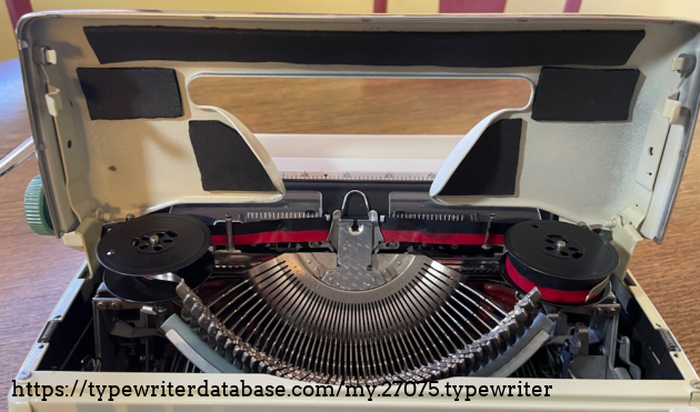 SM5 with ribbon cover open