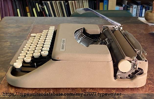Side view of Smith-Corona Skyriter