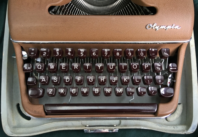 Olympia "SM3" from the keyboard...