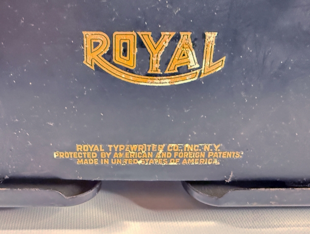 Royal "10" from the maker logo on the back...