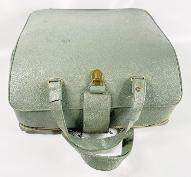 Torpedo "18b" travel case...