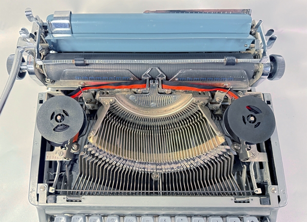 Groma "Kolibri" from under the hood...