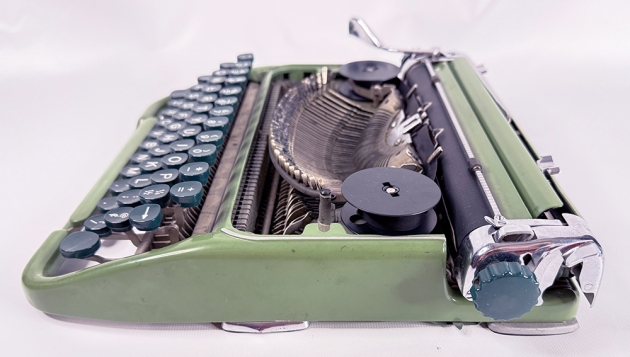 Groma "Kolibri" from the right side...