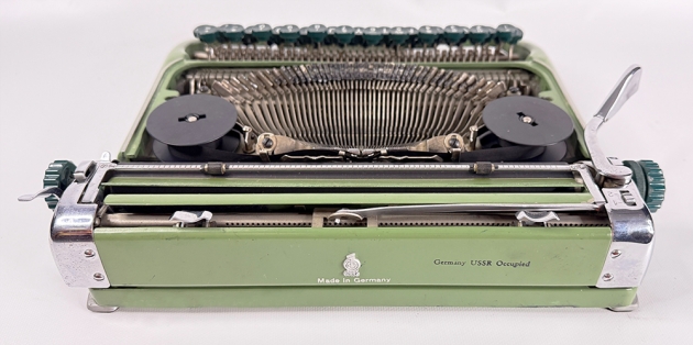 Groma "Kolibri" from the back...