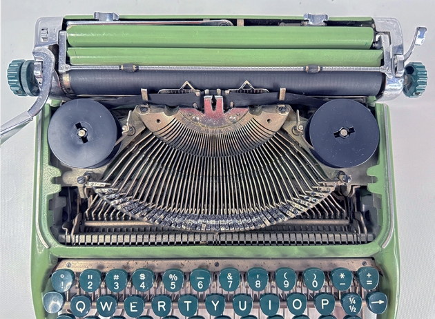 Groma "Kolibri" from under the hood...