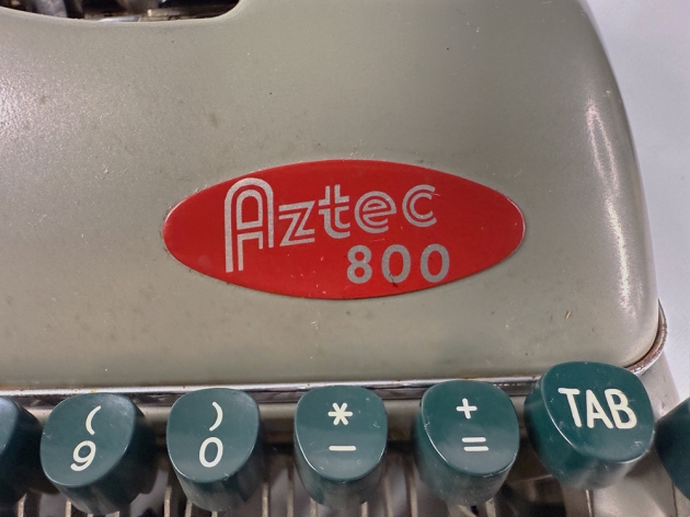 Aztec (Groma) "800" from the maker/model logo on the top...