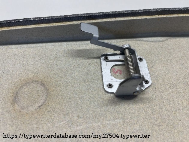 Detail: case, lock hook