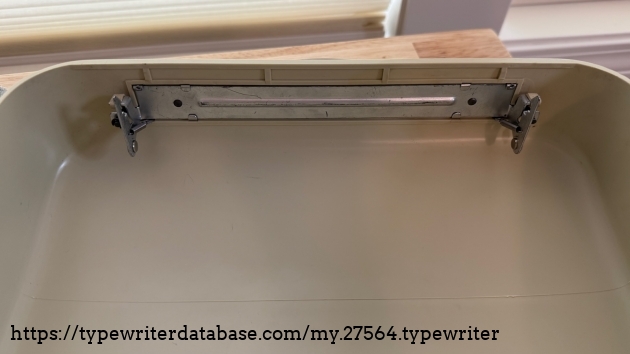 Inside view of the latch for the top/case.